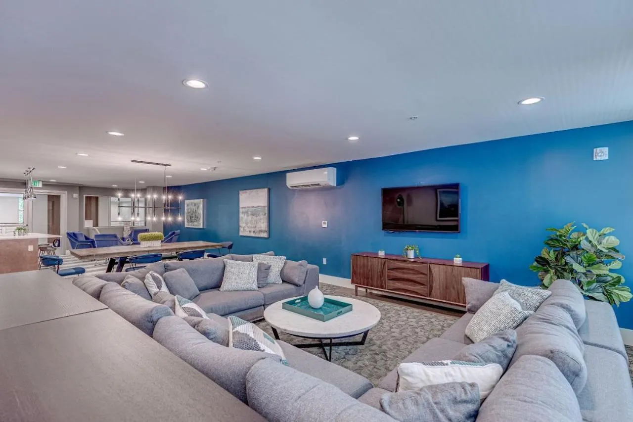 Wallingford 1Br W Lounge Wd Nr Shops Bars Sea-566 Apartment Seattle